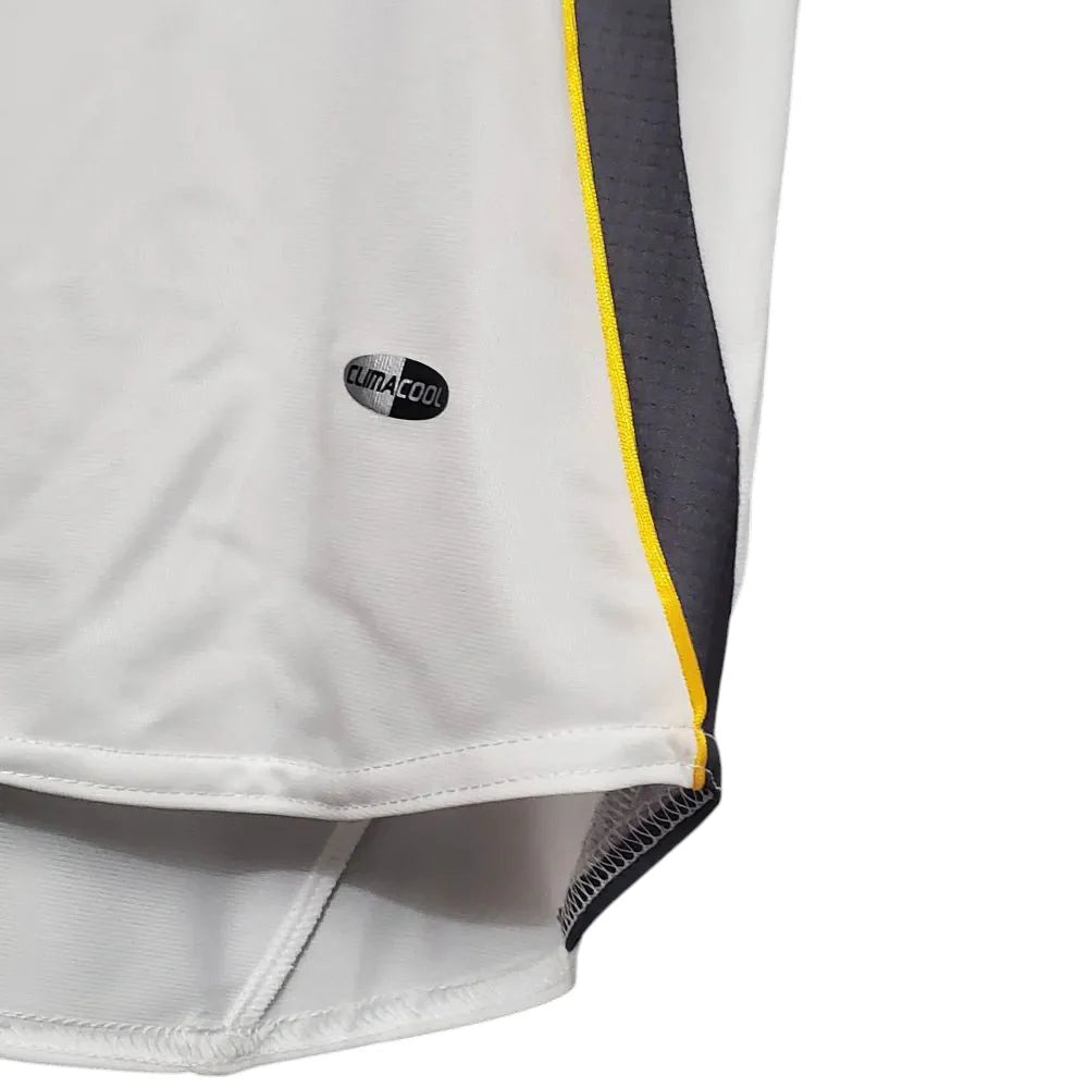 Japan Retro Away Kit 2006-3